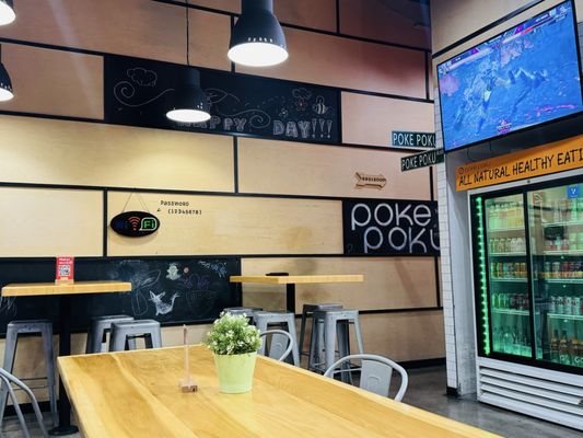 Poke Poku Hawaiian Poke Bar at Rainbow Boulevard by null