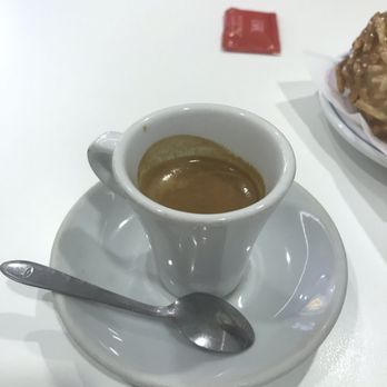 Cafés Arco Íris - Well crafted espresso - Cafes Near Me - Porto, 13 Cafés Arco Íris - Well crafted espresso - Cafes Near Me - Porto, 13