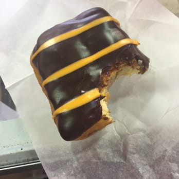 Dunkin' - Reese's peanut butter square - Donuts Near Me - Chicago, Illinois Dunkin' - Reese's peanut butter square - Donuts Near Me - Chicago, Illinois
