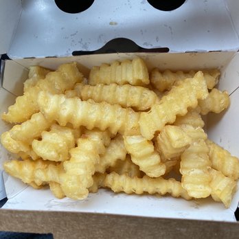 Shake Shack Dumbo - Burgers Near Me - Brooklyn, New York Shake Shack Dumbo - Burgers Near Me - Brooklyn, New York