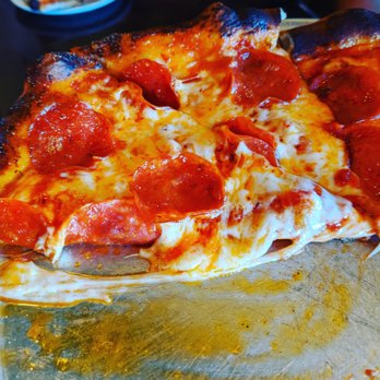 Aviva Brick Oven - Pepperoni - very good - Pizza Near Me - Warrendale, Pennsylvania