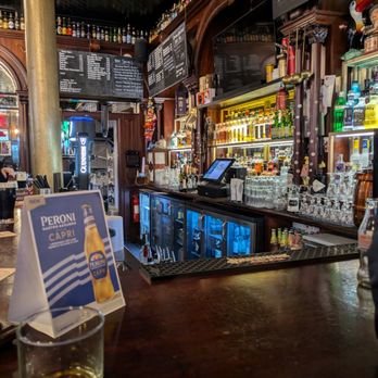 Garrick Bar - Garrick Bar, Belfast - Pubs Near Me - Belfast, BFS