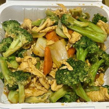 Asian Kitchen - Vegetables with Chicken - Chinese Near Me - Seattle, Washington Asian Kitchen - Vegetables with Chicken - Chinese Near Me - Seattle, Washington