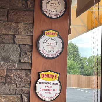 Denny's - These awards are a joke - American Near Me - Cambridge, Ohio