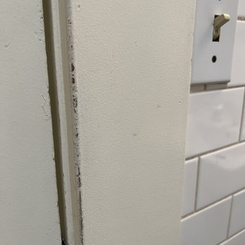 Boon Fly Cafe - Dirty and in need of new paint - American Near Me - Napa, California