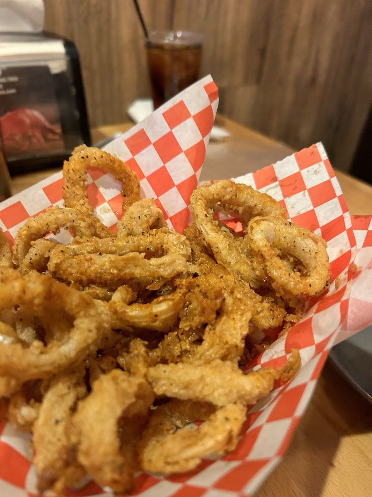 Social spots from The Juicy Seafood