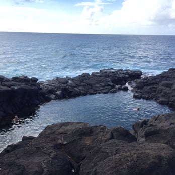 Queen's Bath - A calm day at the bath. It's about 10' deep. - Landmarks & Historical Buildings Near Me - Princeville, Hawaii Queen's Bath - A calm day at the bath. It's about 10' deep. - Landmarks & Historical Buildings Near Me - Princeville, Hawaii