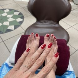 Color change and Deluxe pedicure by Vincent. Very friendly and caring place