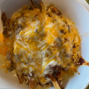 Turquoise Desert - Cheese fries with chili con carne - Sports Bars Near Me - Rio Rancho, New Mexico