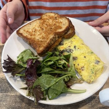 Sweet Pea's Cafe - Omelette with bacon added - Breakfast & Brunch Near Me - Old Greenwich, Connecticut Sweet Pea's Cafe - Omelette with bacon added - Breakfast & Brunch Near Me - Old Greenwich, Connecticut