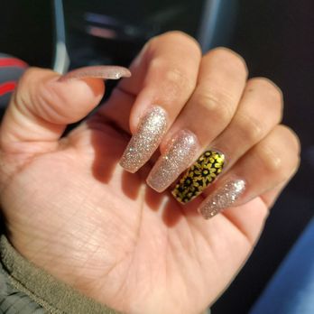 Pro Nails & Spa - Nails by Renée - Nail Salons Near Me - Costa Mesa, California Pro Nails & Spa - Nails by Renée - Nail Salons Near Me - Costa Mesa, California