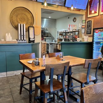 Sofra Urbana - L'ambience - Pizza Near Me - Fountain Valley, California