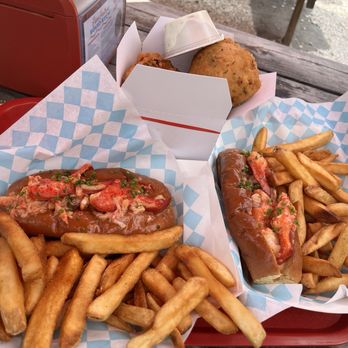 Dune Brothers - Lobster Rolls and Old Bay Fries - New American Near Me - Providence, Rhode Island