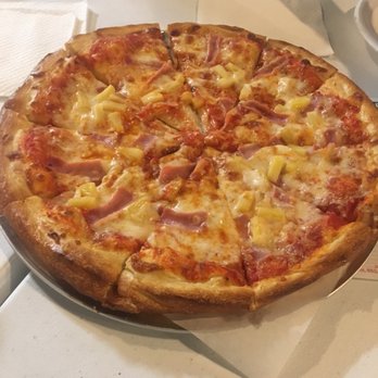 Pepe's Pizza - E Hawaiian Deluxe Pizza - Pizza Near Me - Dallas, Texas