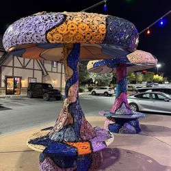 Moonshine Mountain - Outside seating
