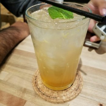 Solid Coffee Roasters - Sparkling iced lemonade - Coffee Roasteries Near Me - Artesia, California