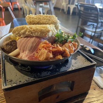 Boiling Avenue - Kimchi hot pot - Hot Pot Near Me - Sacramento, California