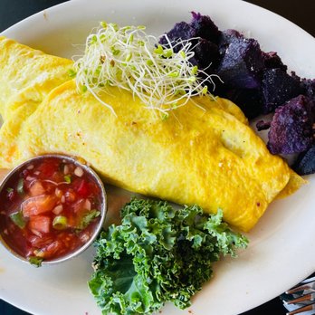 The Booch Bar - Blackened Fish Omelet - Breakfast & Brunch Near Me - Hilo, Hawaii The Booch Bar - Blackened Fish Omelet - Breakfast & Brunch Near Me - Hilo, Hawaii