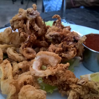 Bella Napoli Italian Restaurant - Calamari appetizer w marinara sauce, at Bella Napoli - Italian Near Me - Alexandria, Virginia Bella Napoli Italian Restaurant - Calamari appetizer w marinara sauce, at Bella Napoli - Italian Near Me - Alexandria, Virginia