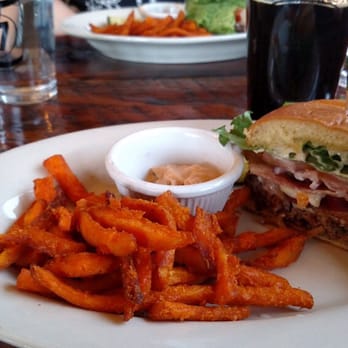 Carlton Corners - Mushroom Bacon Cheeseburger.  Served with crispy sweet potato fries.  The best! - Burgers Near Me - Carlton, Oregon