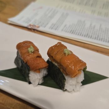 Kuma Sushi + Sake - Hokkaido Uni Nigiri - Sushi Bars Near Me - San Francisco, California