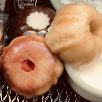 Dolce Monachelli's - Clockwise, from top back;  carrot.lemon poppyseed and pineapple upside down cake. $5.00 - Bakeries Near Me - Fullerton, California