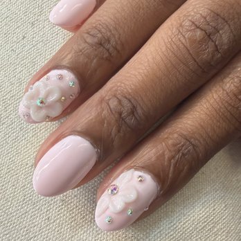 Nouvique Nails Spa - Nail Salons Near Me - Elk Grove, California Nouvique Nails Spa - Nail Salons Near Me - Elk Grove, California