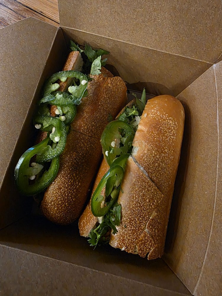 Food from Pho Mi Please