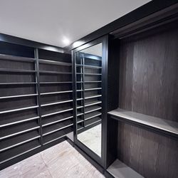 The Glass Guru of Meadowlands - Perfect mirror install in this fabulous closet