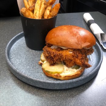 Kramers - Crispy Chicken Sandwich - Bookstores Near Me - Washington, DC, District of Columbia Kramers - Crispy Chicken Sandwich - Bookstores Near Me - Washington, DC, District of Columbia