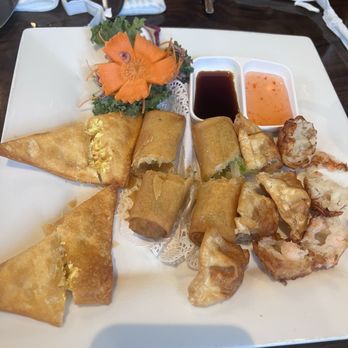 Thai Udon Cafe - Sampler platter - Thai Near Me - Fort Myers, Florida