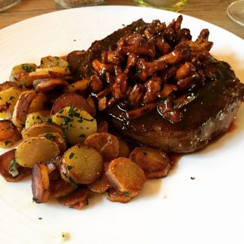 Restaurant Waldschlösschen - Rib Eye mit Pfifferlingen. Hervorragend! - German Near Me - Marburg, HE Restaurant Waldschlösschen - Rib Eye mit Pfifferlingen. Hervorragend! - German Near Me - Marburg, HE