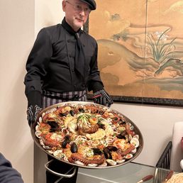 William serving the paella!