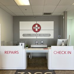 CPR Cell Phone Repair Oklahoma City - Front Check in counter