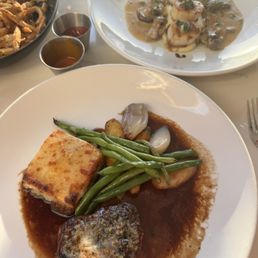 Filet & Scallops