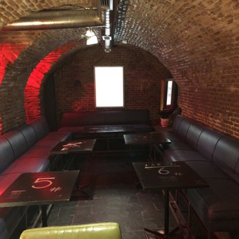 Calavera - Cocktail Bars Near Me - Madrid, M