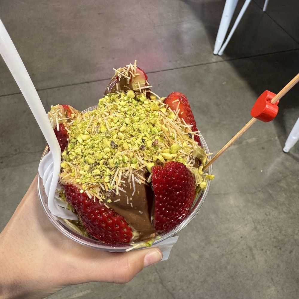 Devil & Angel Desserts - Ice Cream & Frozen Yogurt Near Me - Walnut Creek, California Devil & Angel Desserts - Ice Cream & Frozen Yogurt Near Me - Walnut Creek, California