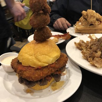 Maple Leaf Diner - American Near Me - Dallas, Texas Maple Leaf Diner - American Near Me - Dallas, Texas