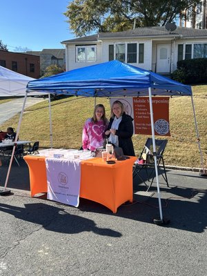 Brookhaven Farmers Market by null