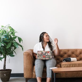 Highlight Coffee - Cute couch inside - Coffee & Tea Near Me - Pasadena, California