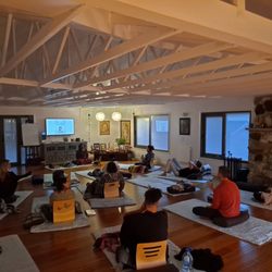 Vedanta Spiritual & Holistic Retreat