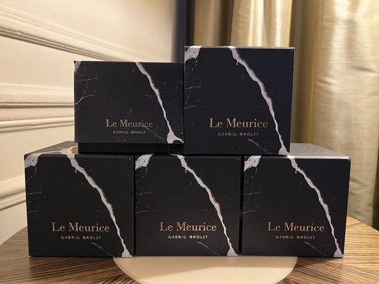 La Pâtisserie du Meurice par Cedric Grolet by null