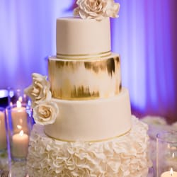 Paper Heart Patisserie - Delicious wedding cake with different flavors for each tier