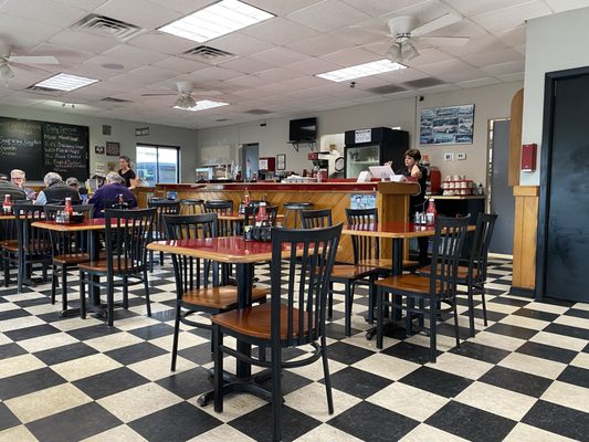 Charlie's Diner by null