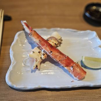 Raku - Crab legs from Deluxe Omakase set - Japanese Near Me - Las Vegas, Nevada Raku - Crab legs from Deluxe Omakase set - Japanese Near Me - Las Vegas, Nevada