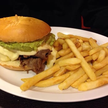 Chilenazo - Sandwich! - Latin American Near Me - Canoga Park, California