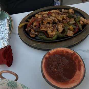 Mezcal - Fajitas and sauce for the chips - Desserts Near Me - Mt Pleasant, South Carolina