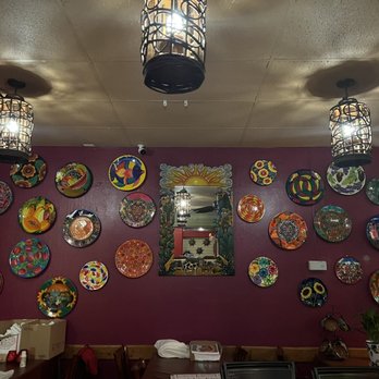 Casa Lupe Mountain View - plates on the wall - Mexican Near Me - Mountain View, California Casa Lupe Mountain View - plates on the wall - Mexican Near Me - Mountain View, California