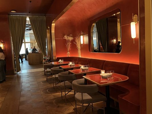 Mara Restaurant and Bar by null