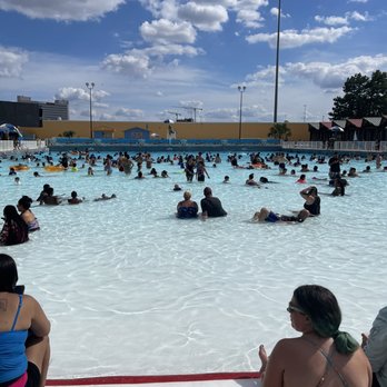 Six Flags Hurricane Harbor - Water Parks Near Me - Arlington, Texas Six Flags Hurricane Harbor - Water Parks Near Me - Arlington, Texas
